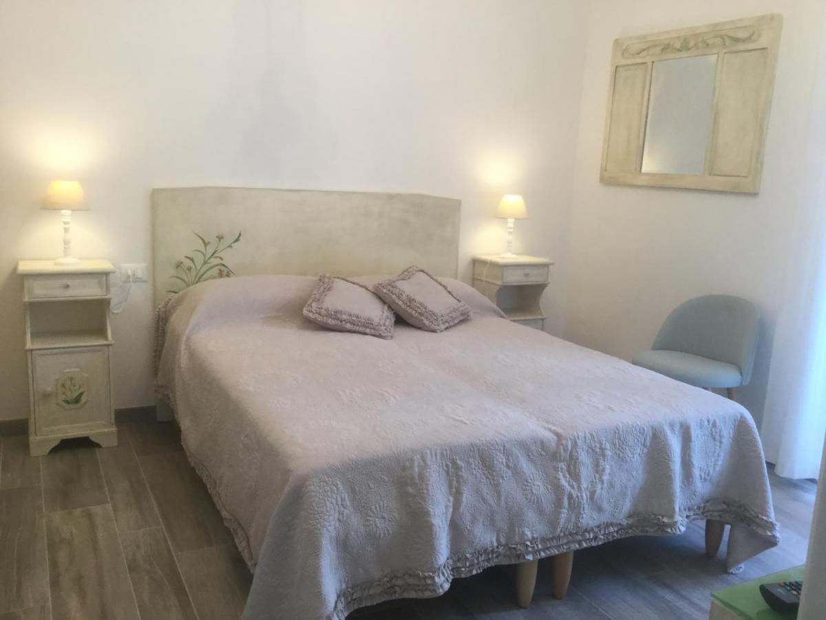 Bed and Breakfast Castelli In Aria Finale Ligure Exterior foto