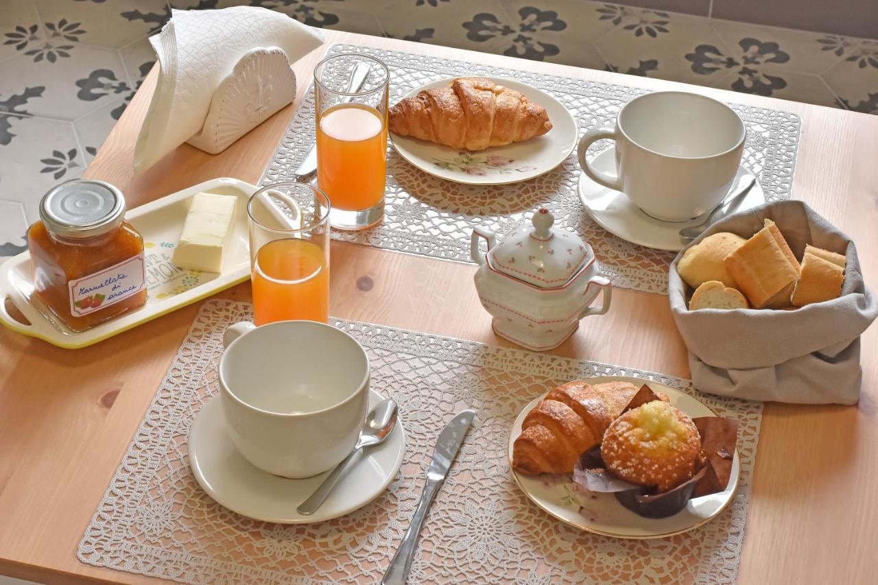 Bed and Breakfast Castelli In Aria Finale Ligure Exterior foto