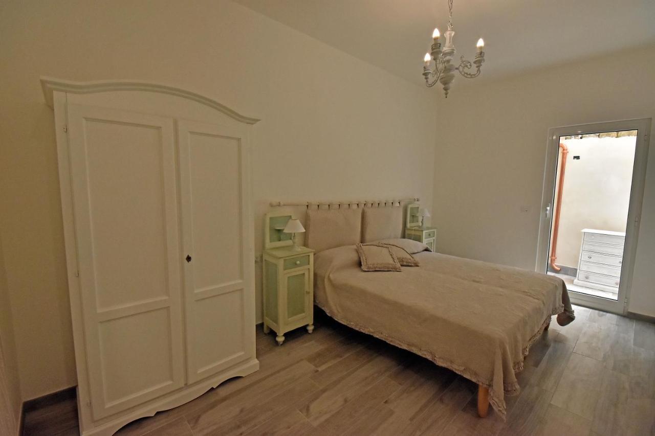 Bed and Breakfast Castelli In Aria Finale Ligure Exterior foto